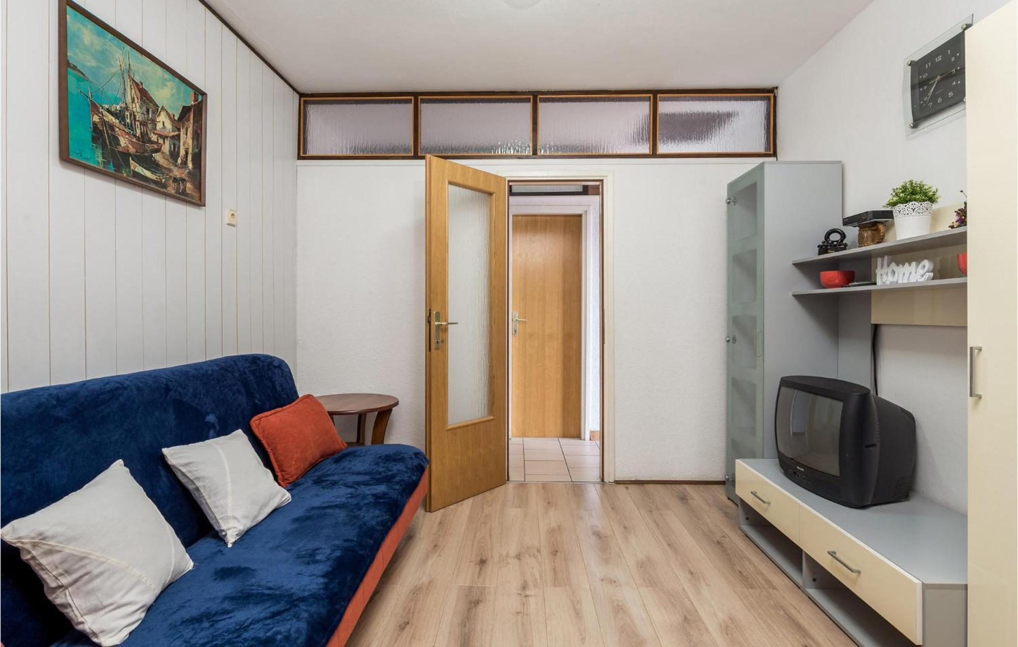 Amazing Apartment In Senj With House Sea View Luaran gambar