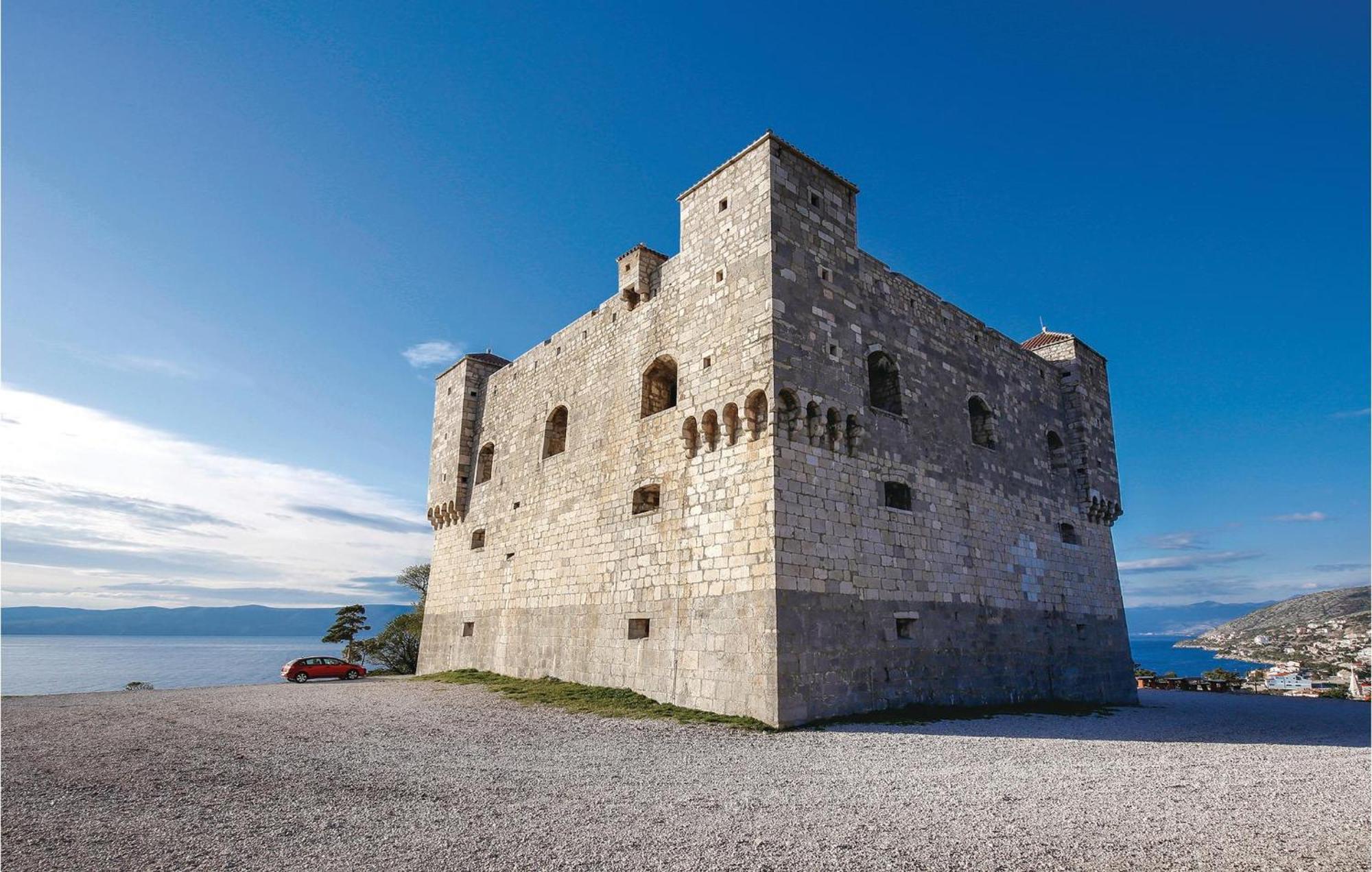 Amazing Apartment In Senj With House Sea View Luaran gambar